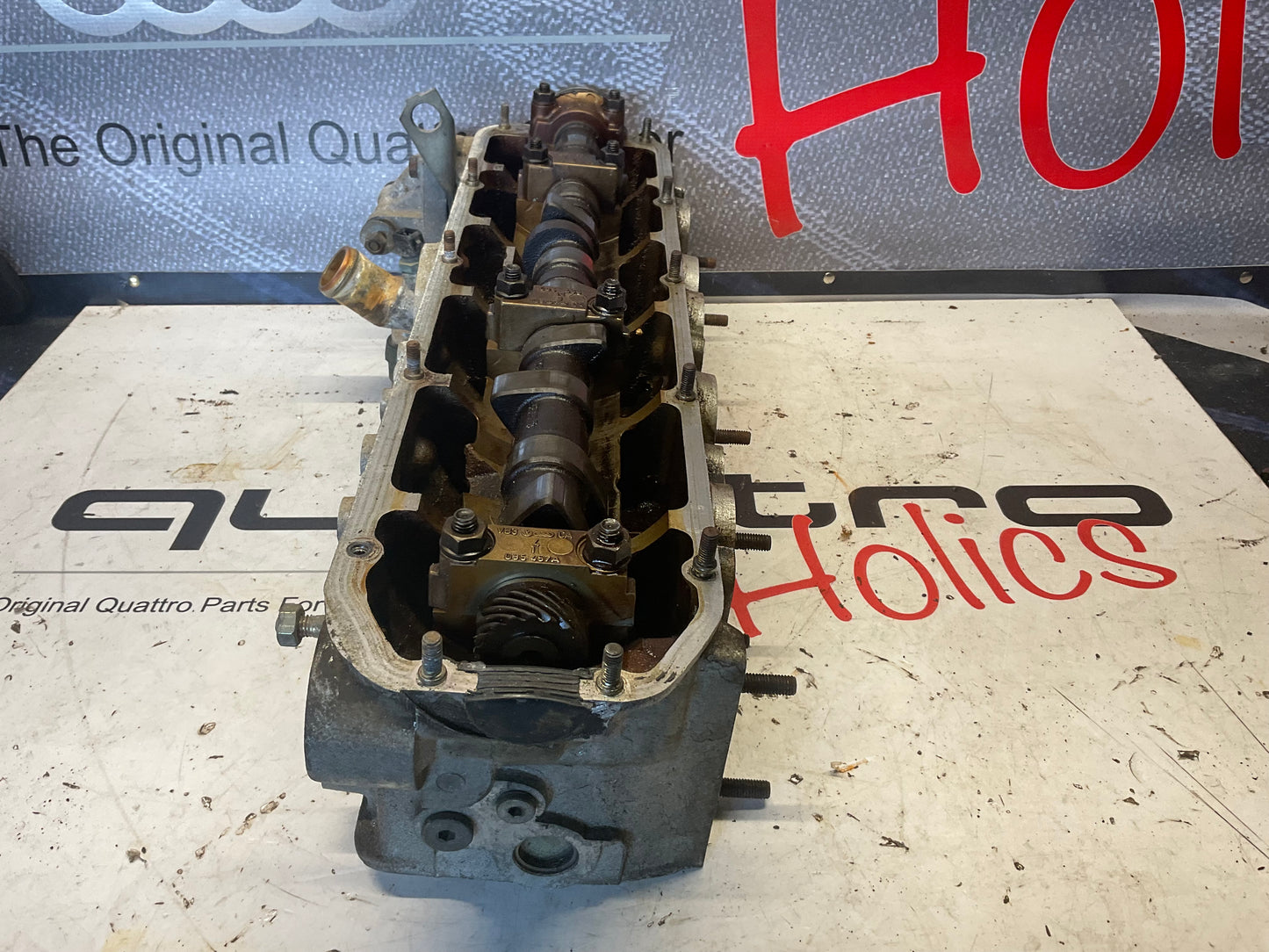 Cylinder Head Complete with Cam 10V 034103373P NG