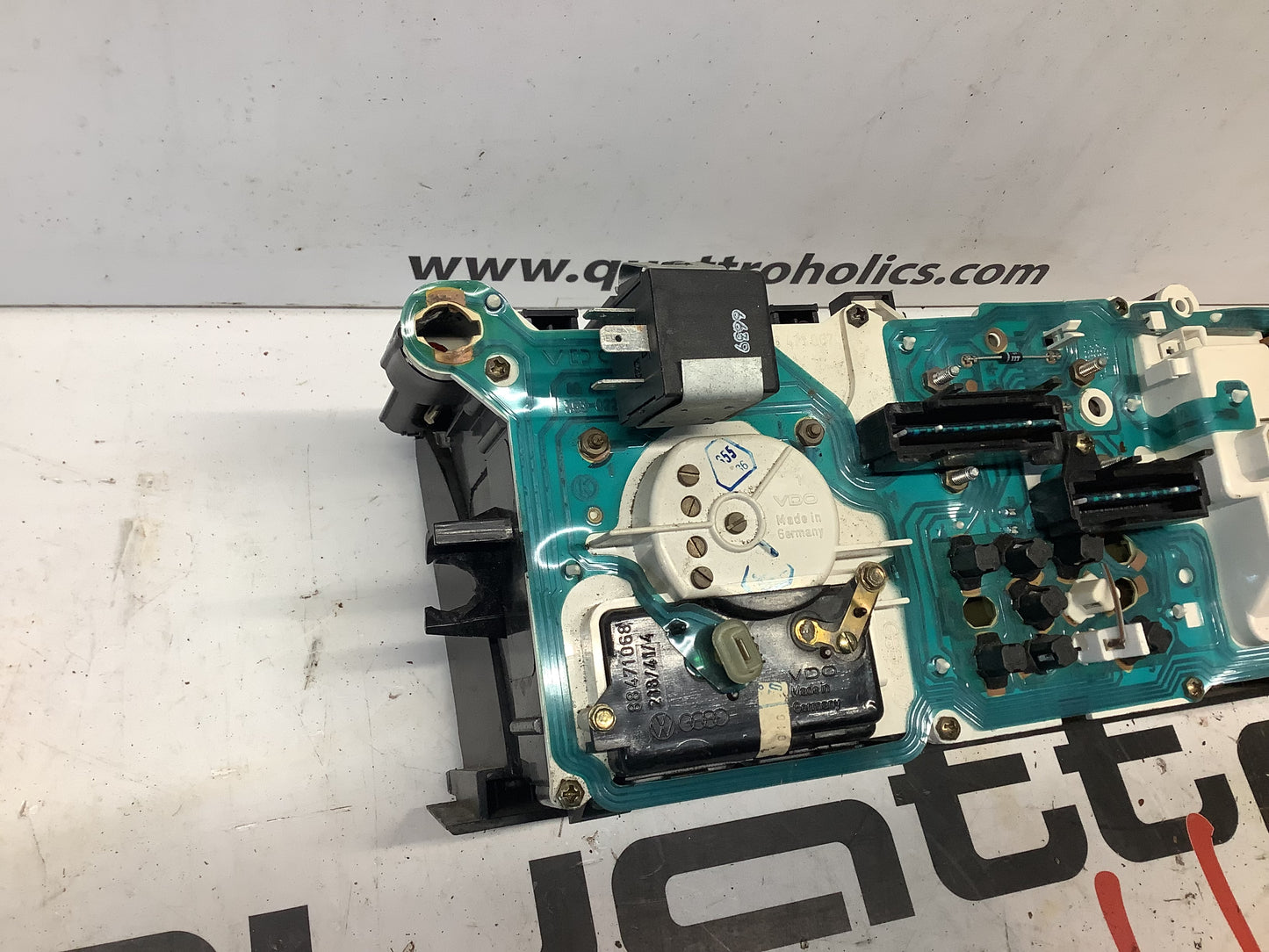 Instrument Cluster 81117398 KPH Euro 5cyl