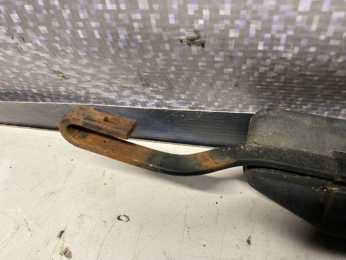 Driver Windshield Wiper Arm Left 893955407E B3