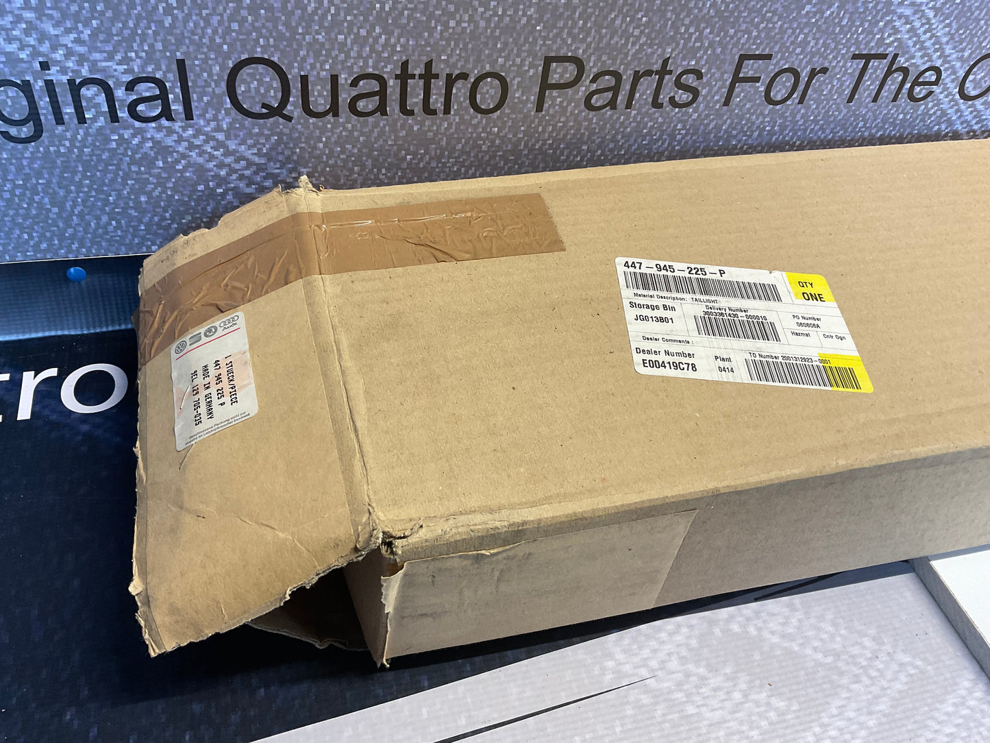 Rear Hatch Center Light Panel 447945225P NOS Avant/Wagon Only