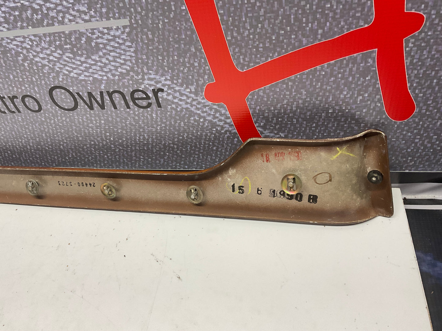 Left Front Door Zebrano Wood Trim 24490-3723 C3 200