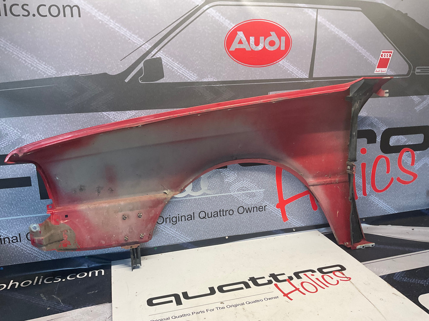 Passenger Fender Right 893821106 B3