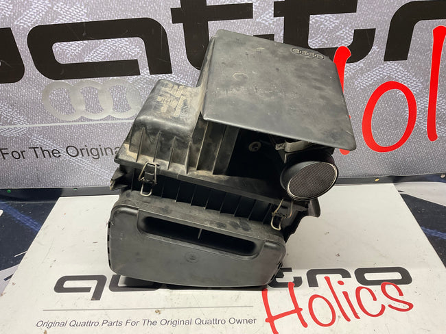 1991 Audi 200 Quattro 20V 3B Air Intake Box  034133837AE  C3