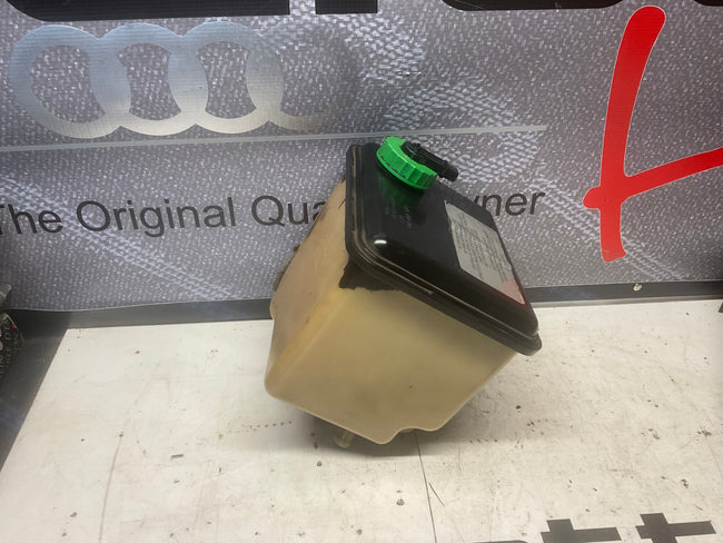 Power Steering Fluid Reservoir 441422373  D1