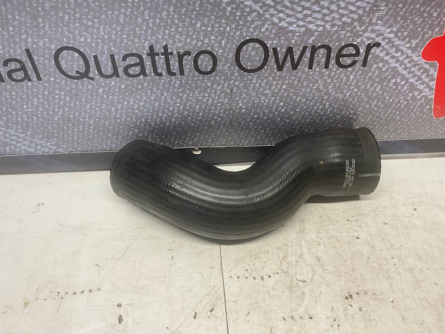 Turbo Intercooler Hose Right  078145720H  B5  C5