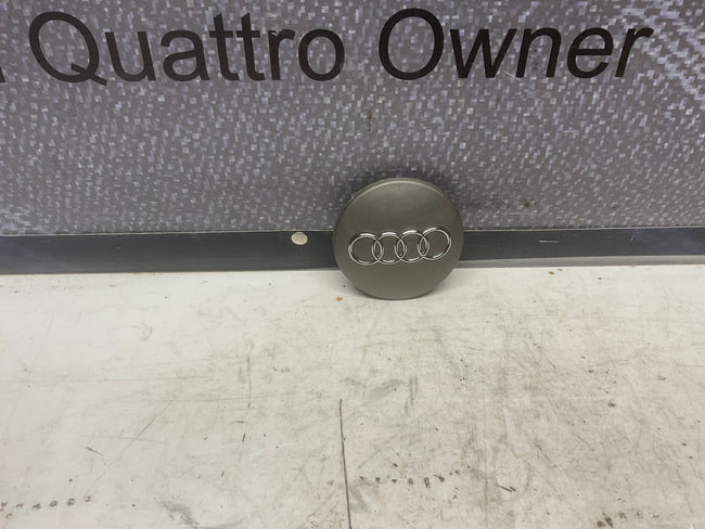 20” Wheel Cap Cover NOS  8D0601170  2007-15