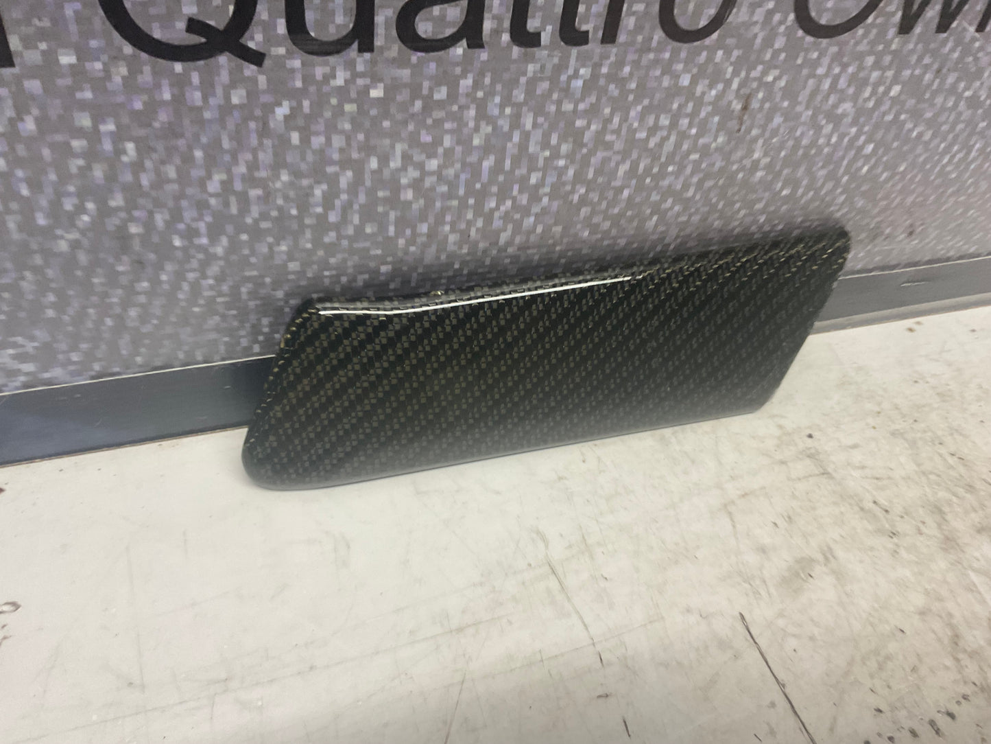 Driver Front Door Panel Carbon Fiber Trim Left  4A0867439  C4  UrS4