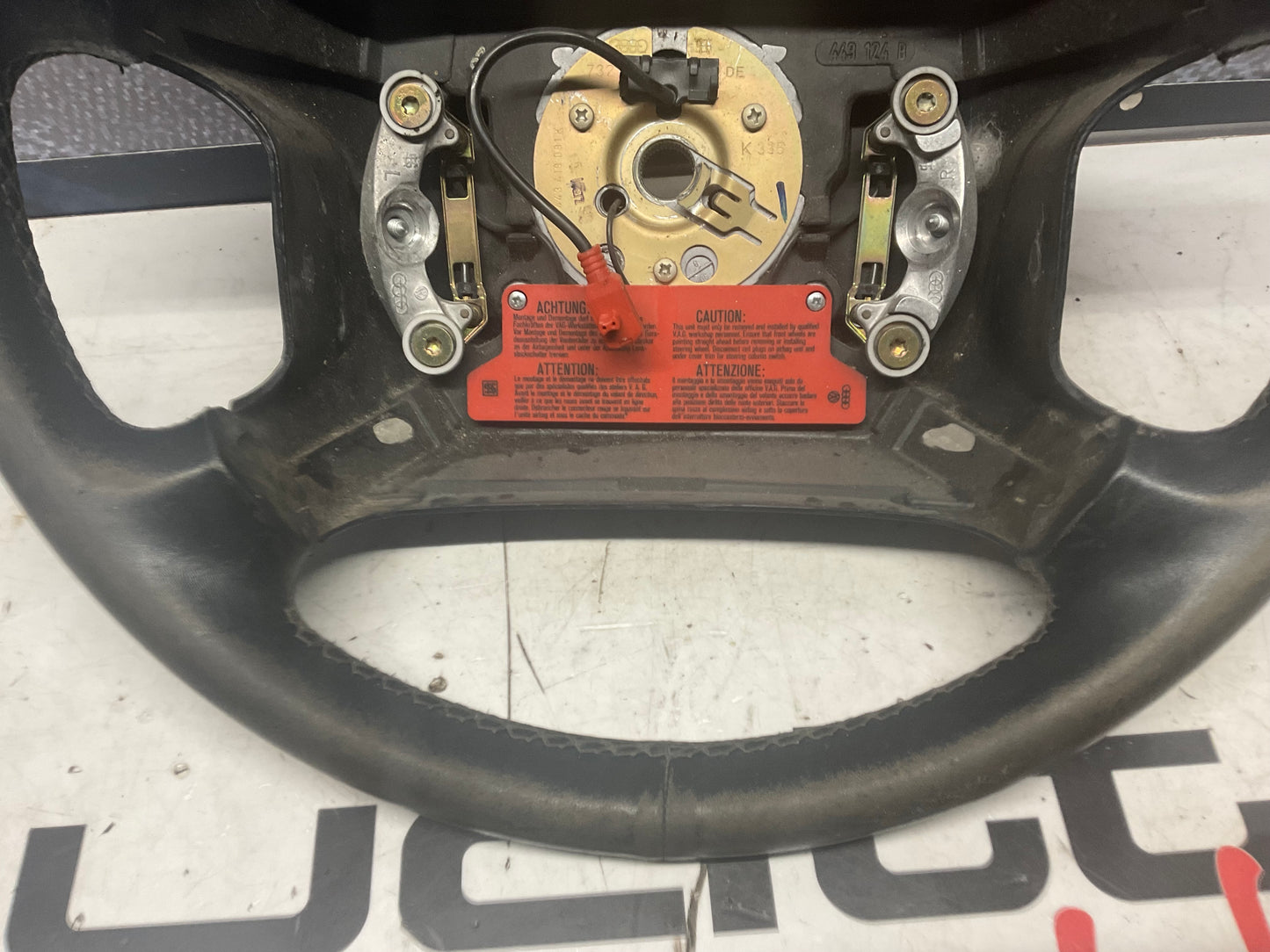 Black Leather Steering Wheel  441419091  D1 C3