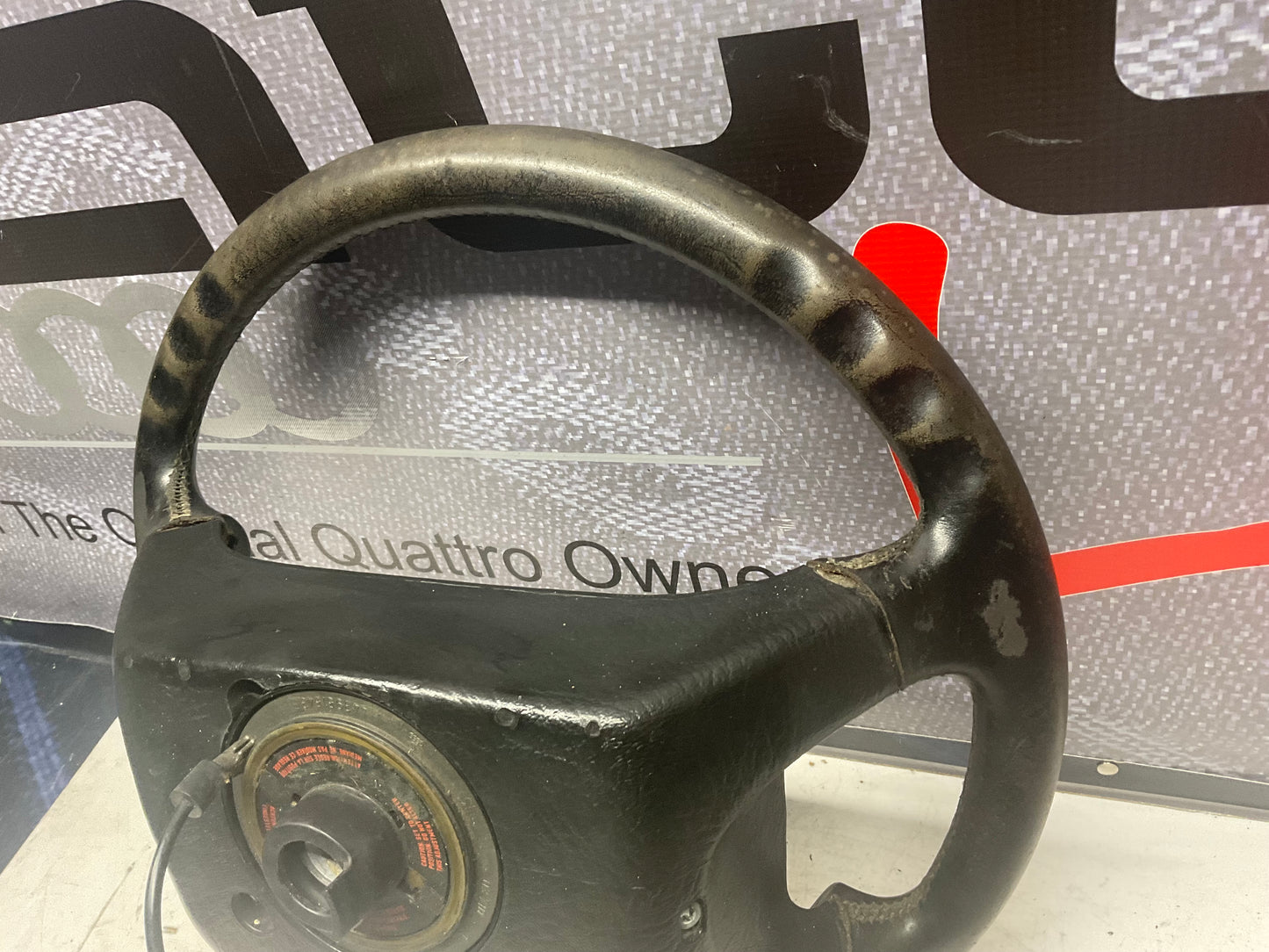 Black Leather Steering Wheel  441419091  D1 C3