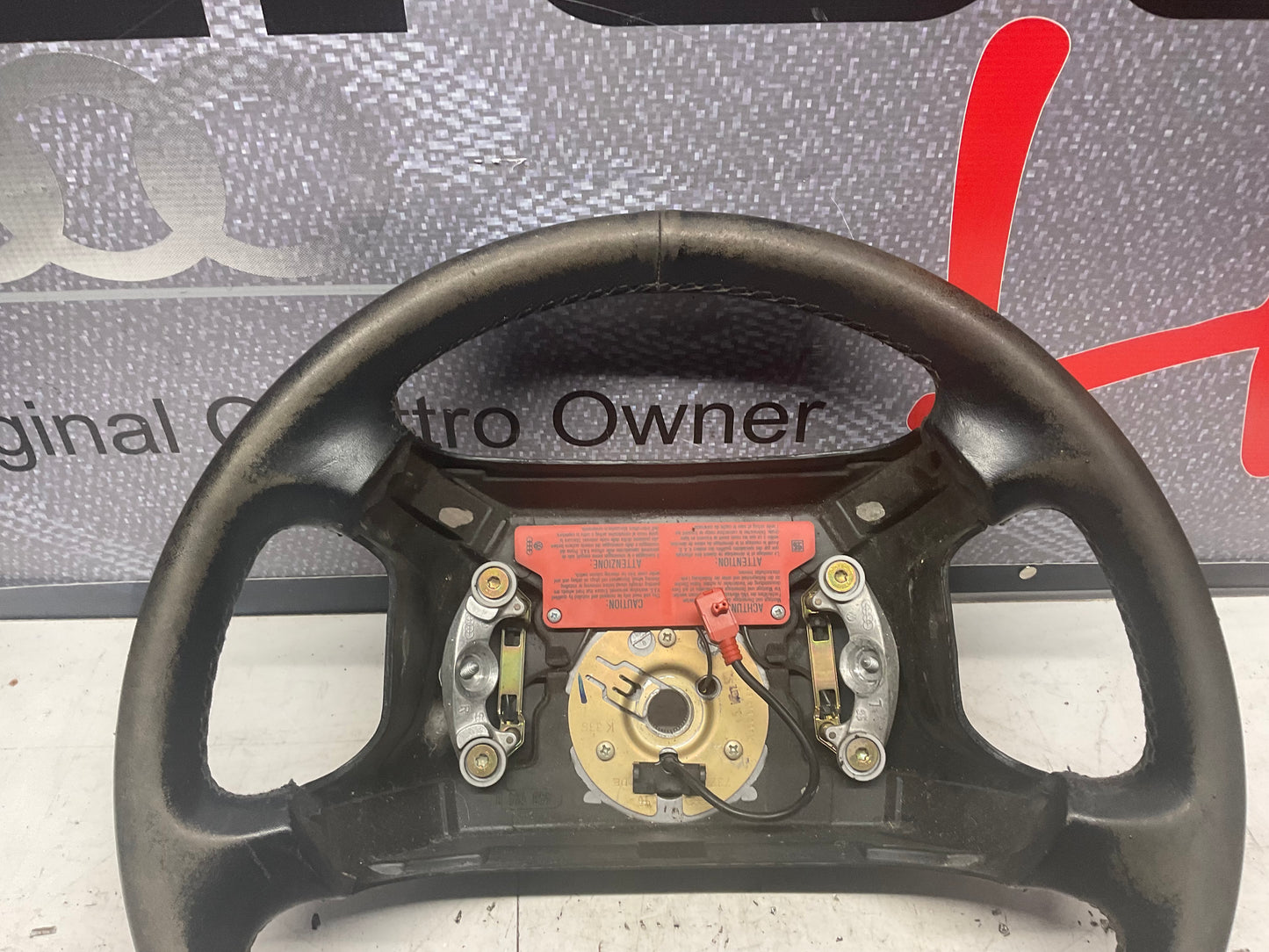 Black Leather Steering Wheel  441419091  D1 C3