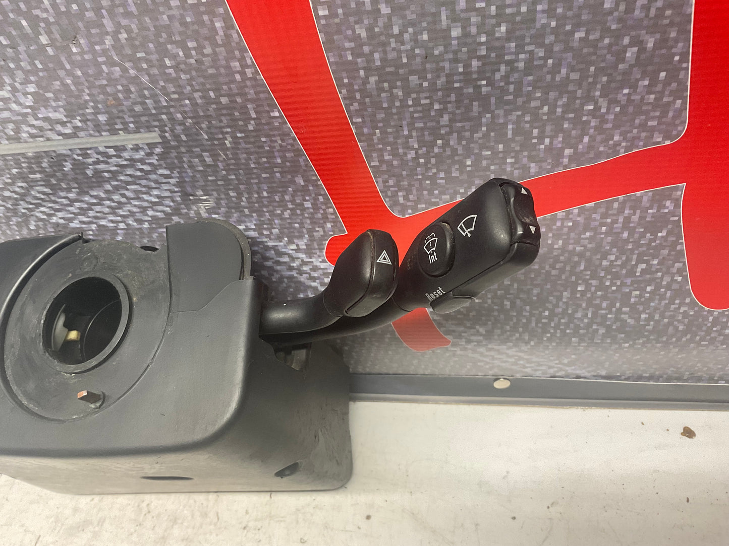 Wiper/Headlight/Turn Signal/Hazard Control  447953503D  D1