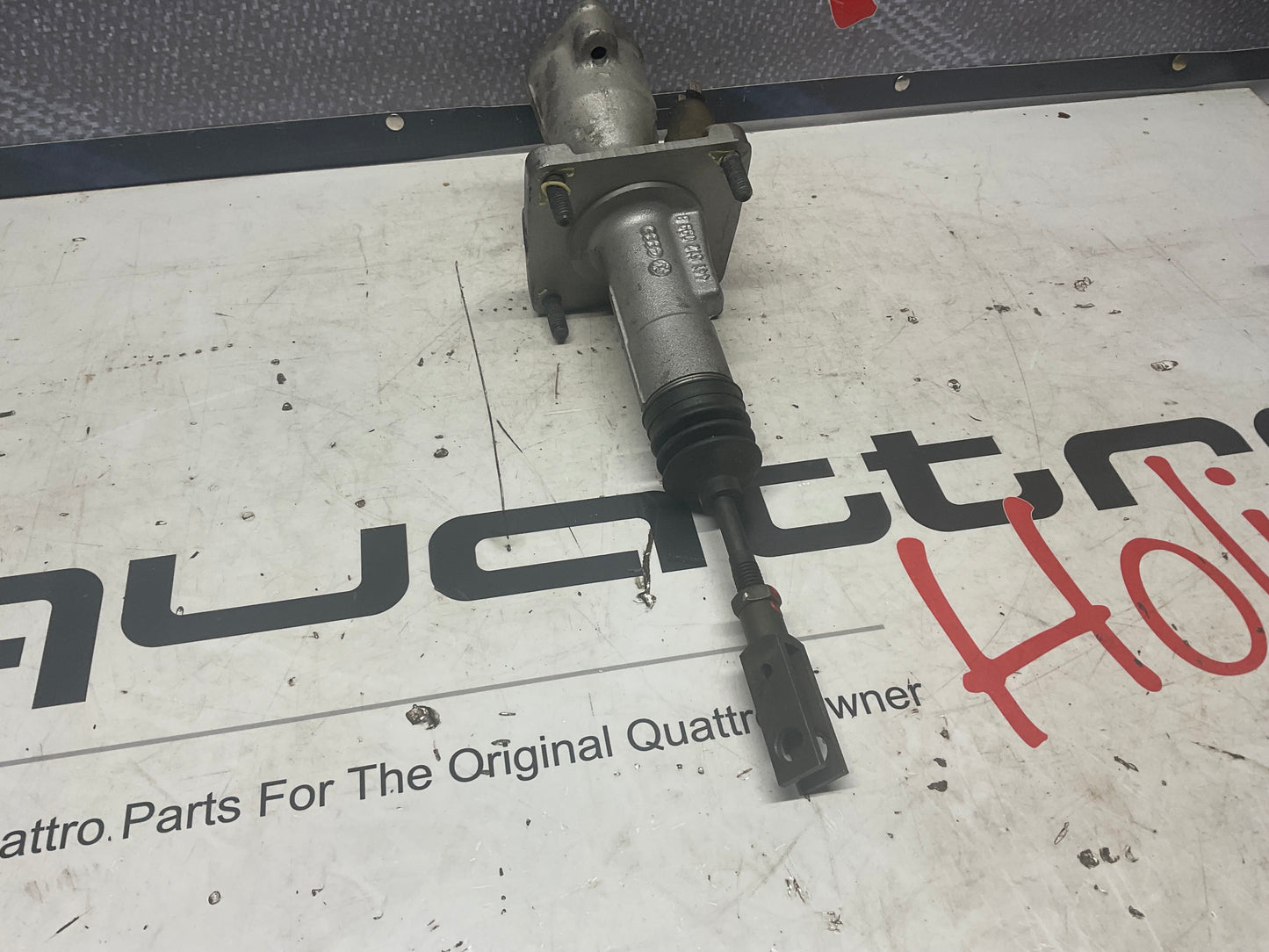 Brake Pressure Booster Cylinder  441619099B   D1  S2