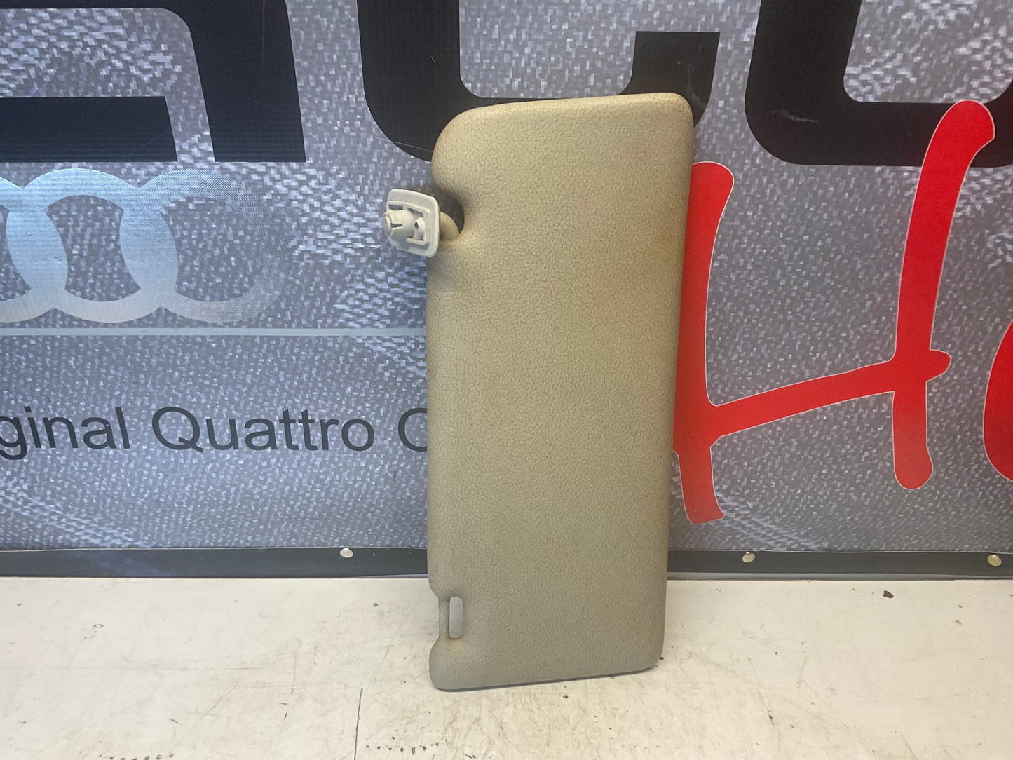 Driver Sun Visor Left  855857551  B2  Beige  URQ