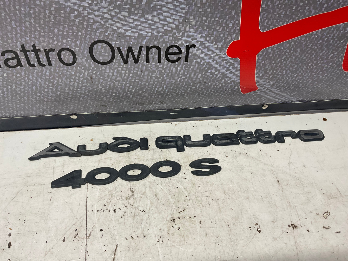 Trunk Lid Badge Set Audi 4000 S Quattro B2  Black