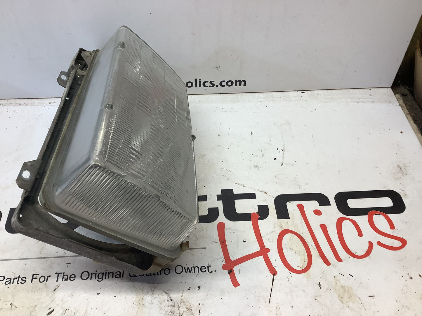Passenger Headlight 813941004