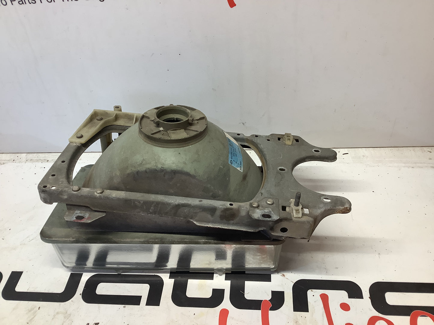 Passenger Headlight 813941004