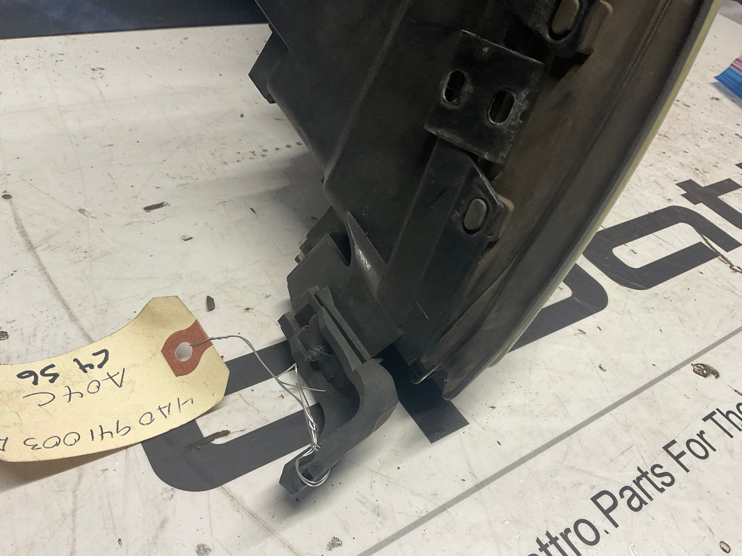 Driver Headlight Complete Left 4A0941003AT  C4  UrS6