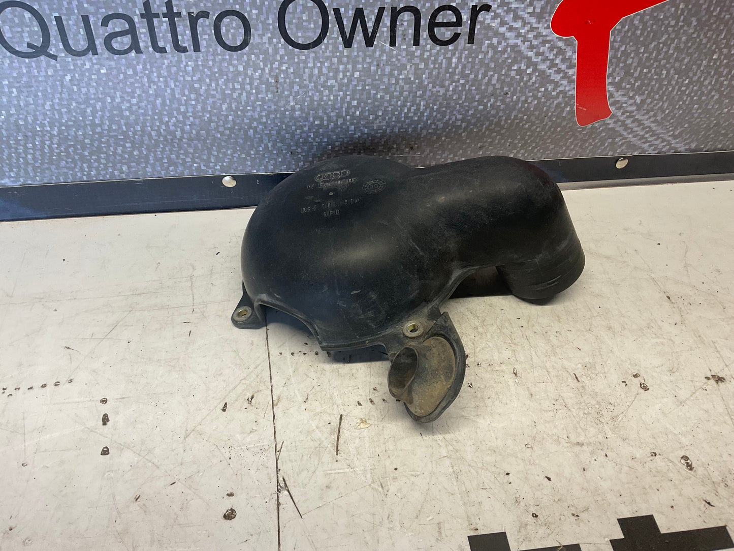 Alternator Cover  035903193N  B2 B3 B4 C3