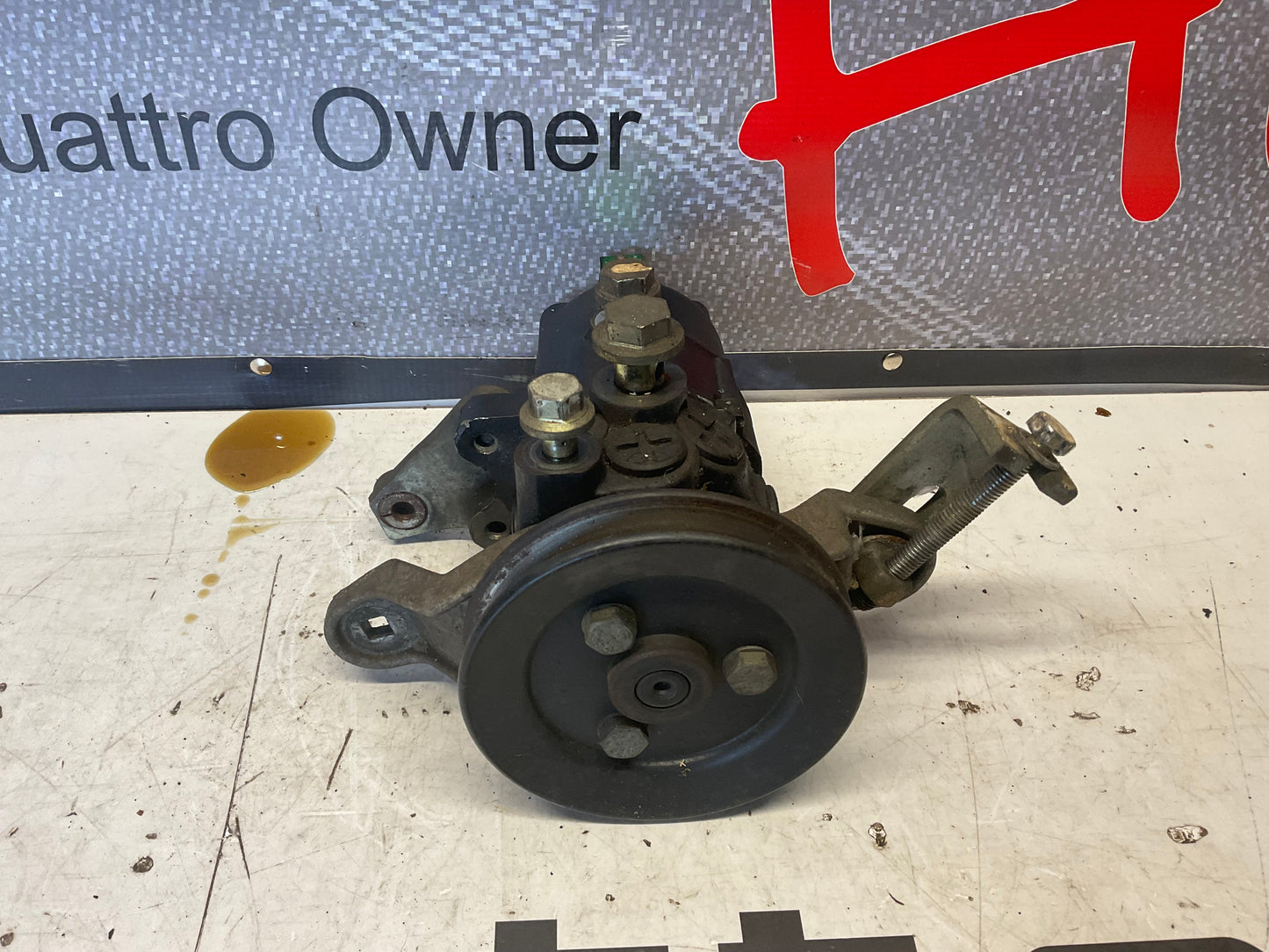 Power Steering Pump 034145155D C4