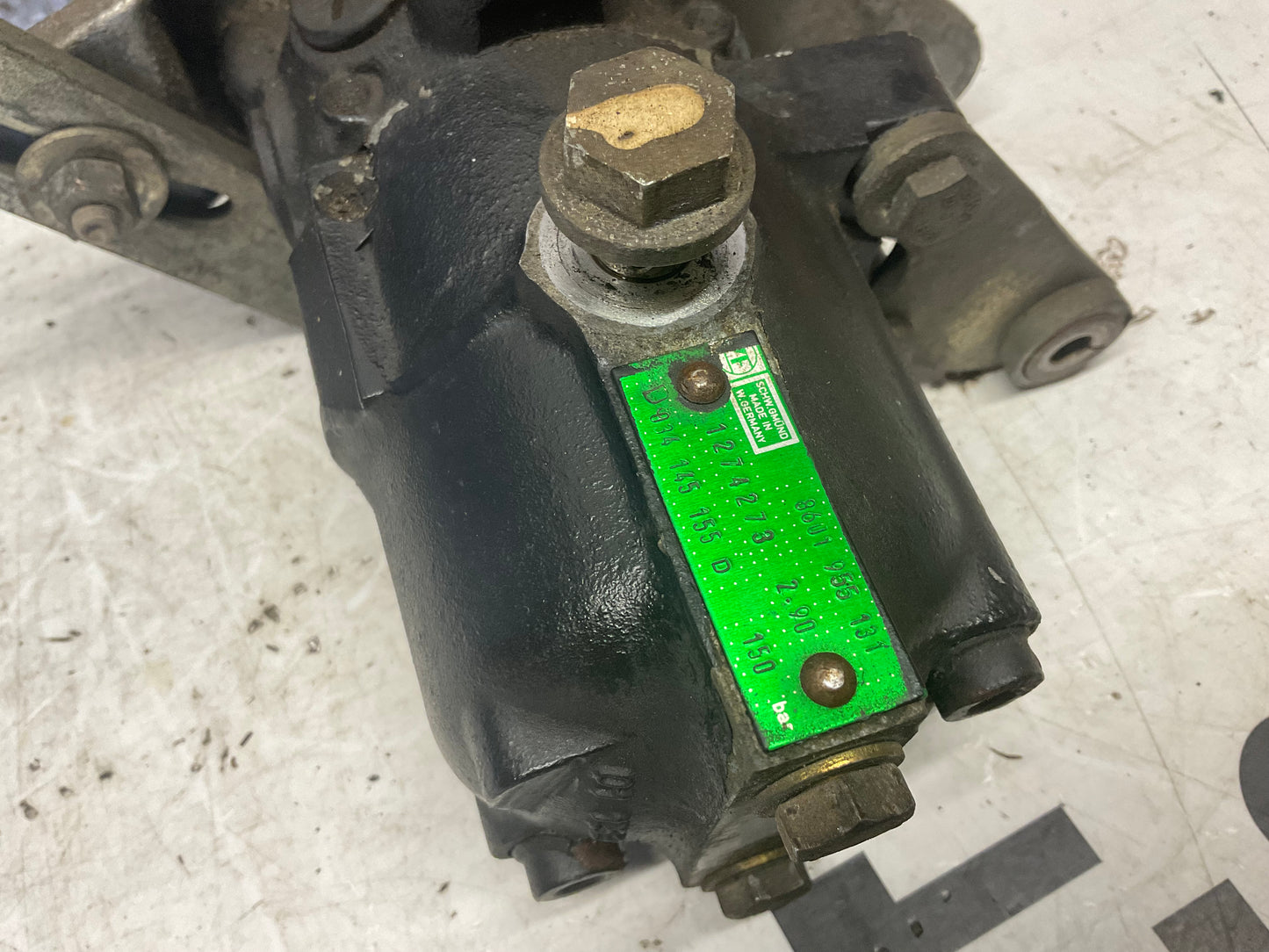 Power Steering Pump 034145155D C4