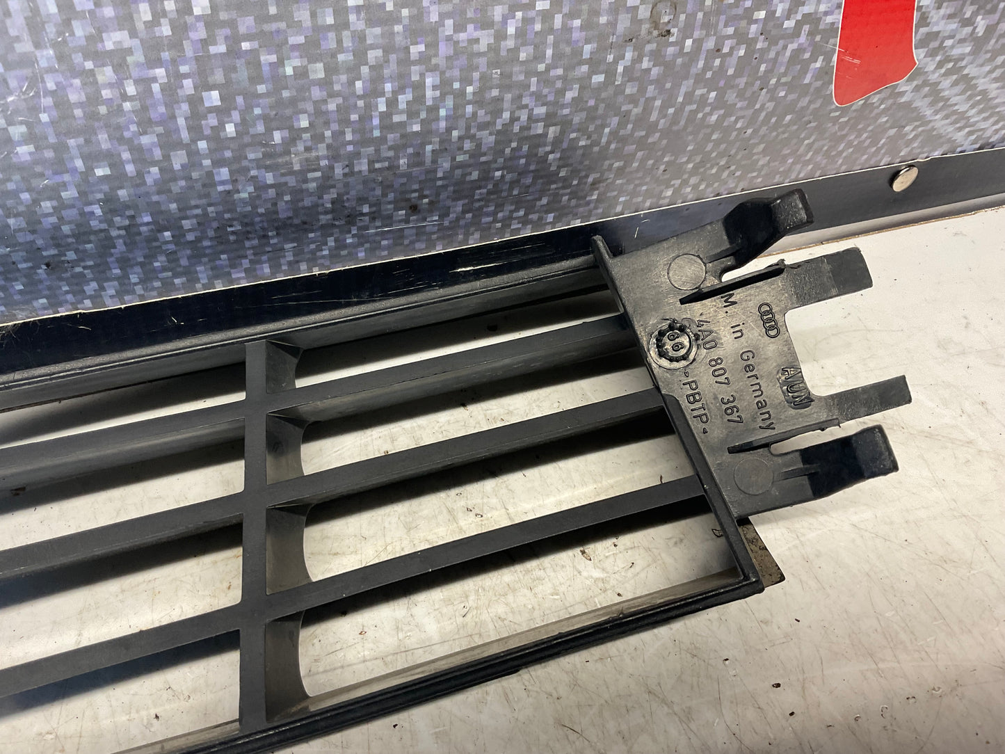 Driver Front Bumper Lower Grill Cover 4A0807367  C4