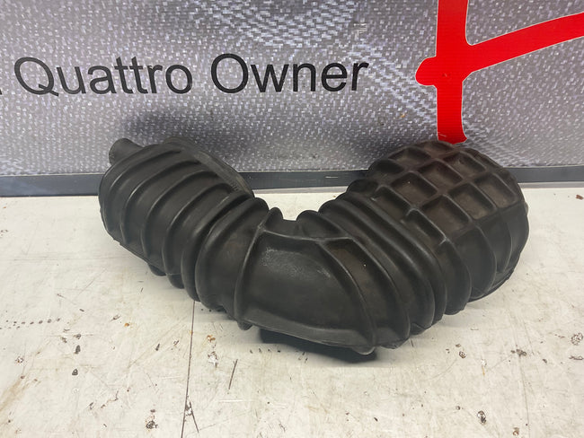 Fuel Distributor Air Intake Boot 035133357AD  B2