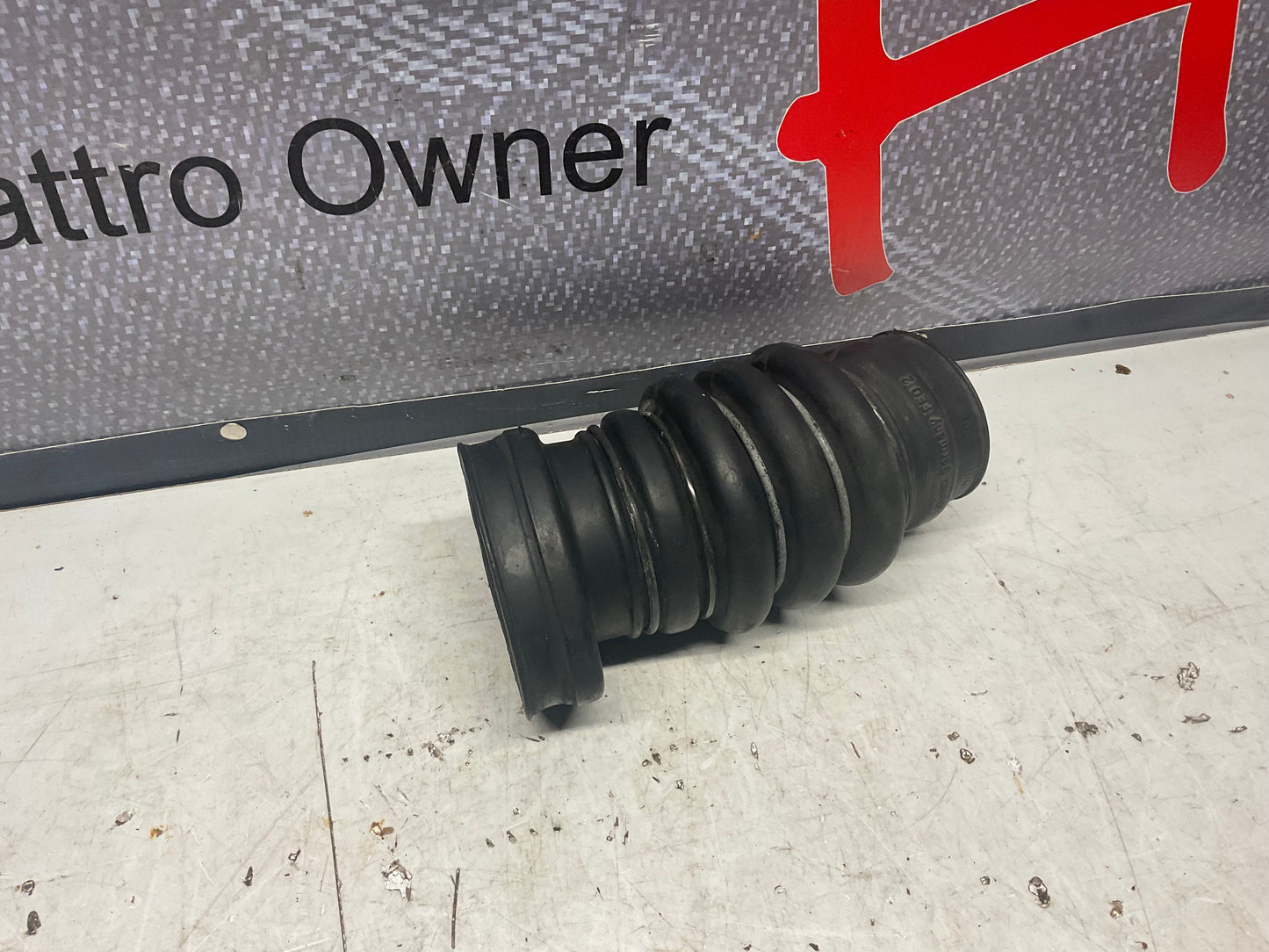 Turbo Intercooler Hose 034145746A  C3