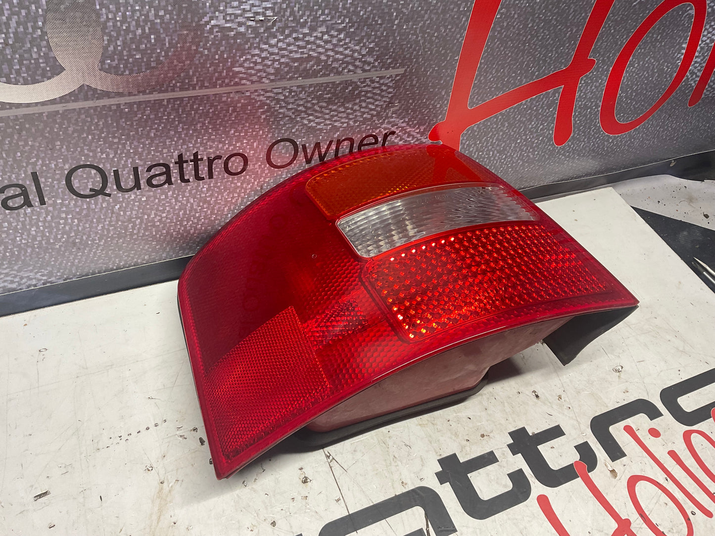 Driver Taillight Left 4B9945095G  C5 Avant