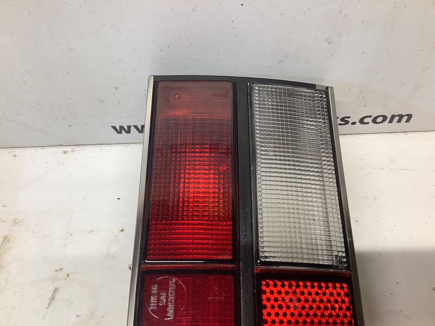 Driver Taillight 431945217B