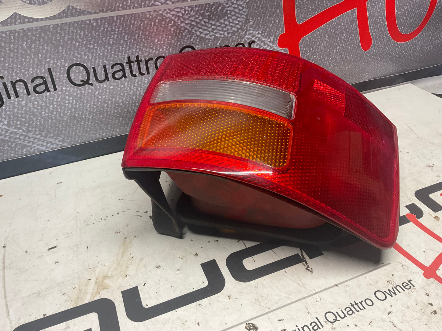 Driver Taillight Left 4B9945095G  C5 Avant
