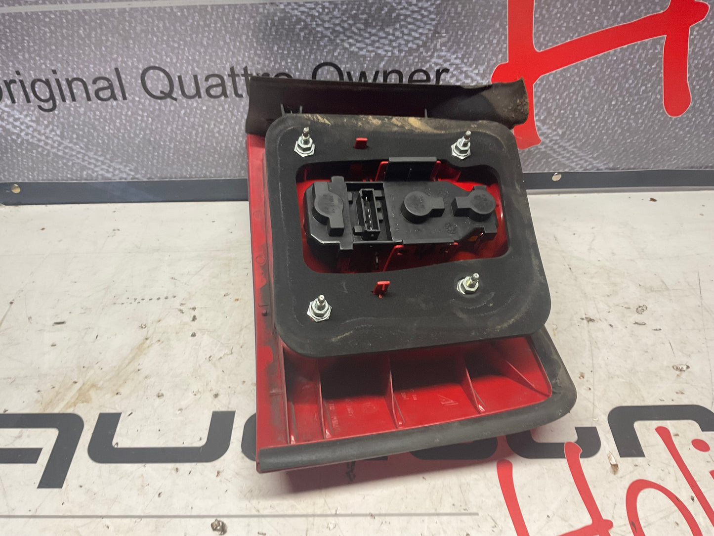 Driver Taillight Left 4B9945095G  C5 Avant