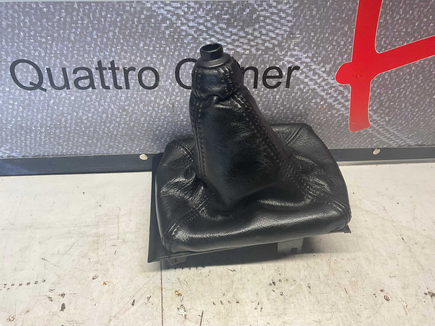 Shifter Leather Boot/Frame Black 443863279  C3