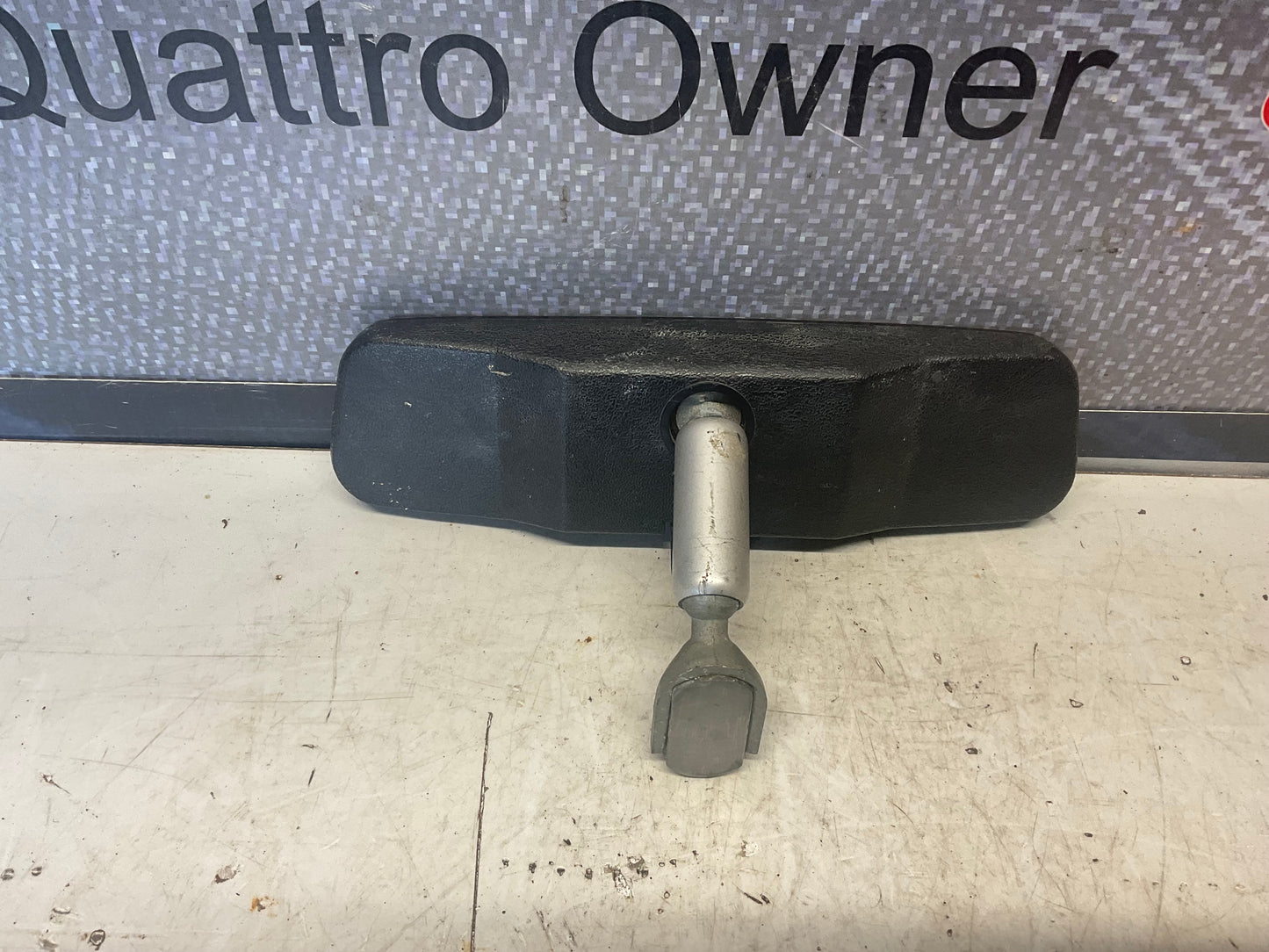 Rear View Mirror  811857511  B2