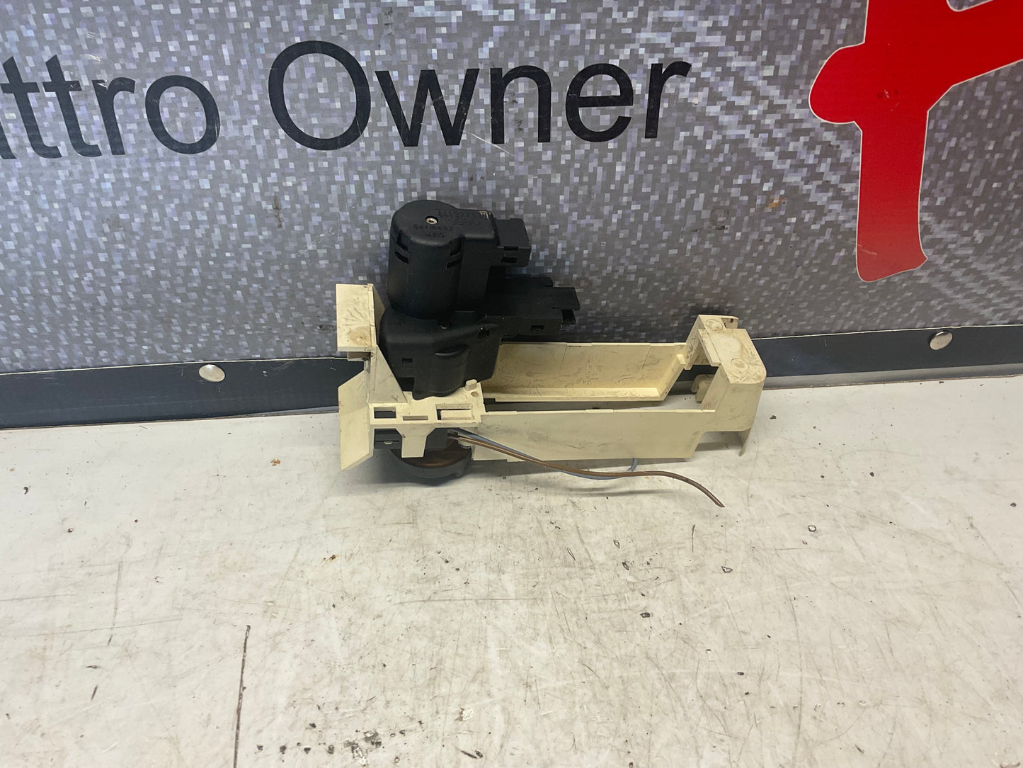 Drive Control Switch Control 441927339  D1