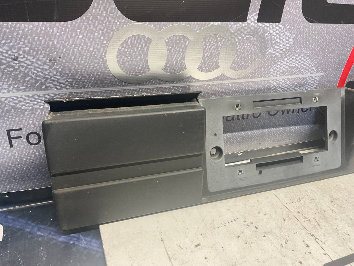 Rear Center Panel 443853465A C3 C4