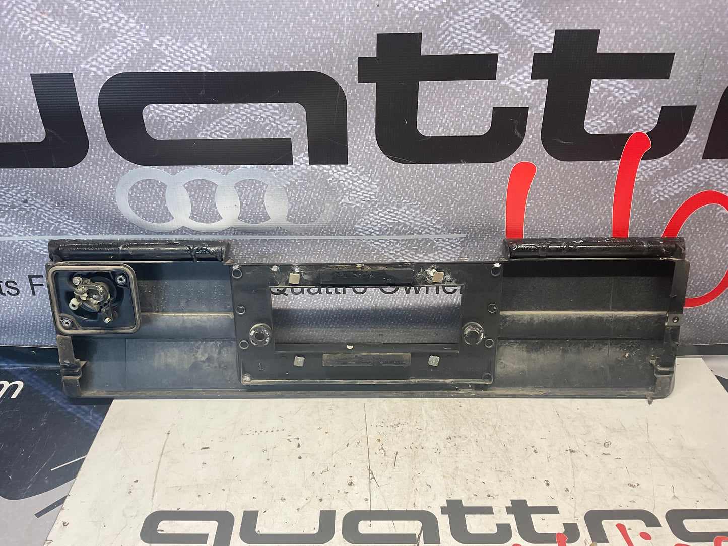 Rear Center Panel 443853465A C3 C4