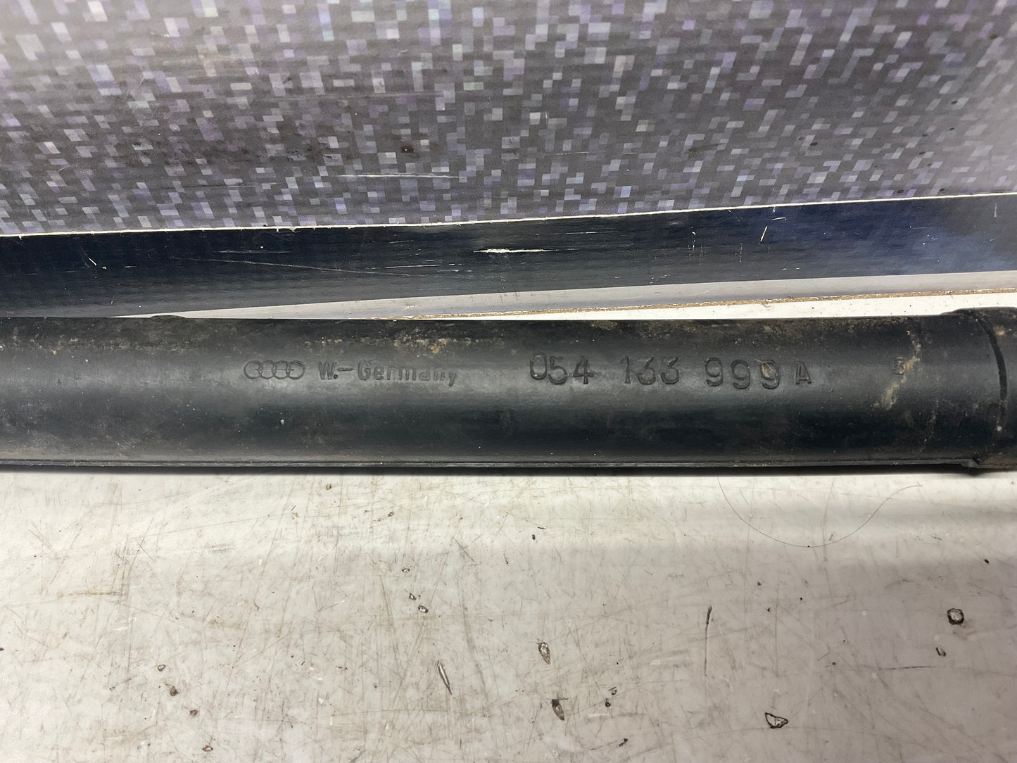Idle Air Control  Hose 054133999A  B3 B4 C3