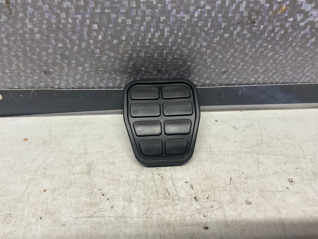 Brake/Clutch Pedal Cover 321721173  C2 C3  B2  Black