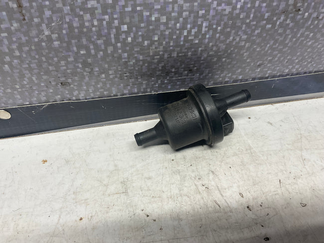 Vapor Canister Purge Valve 077133517C  B5 C5 D2