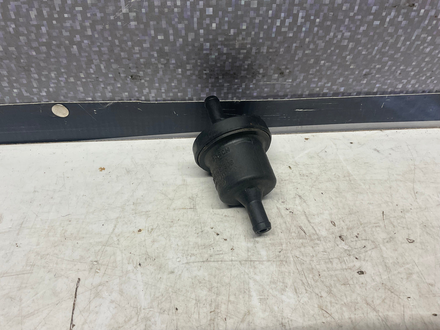 Vapor Canister Purge Valve 077133517C  B5 C5 D2