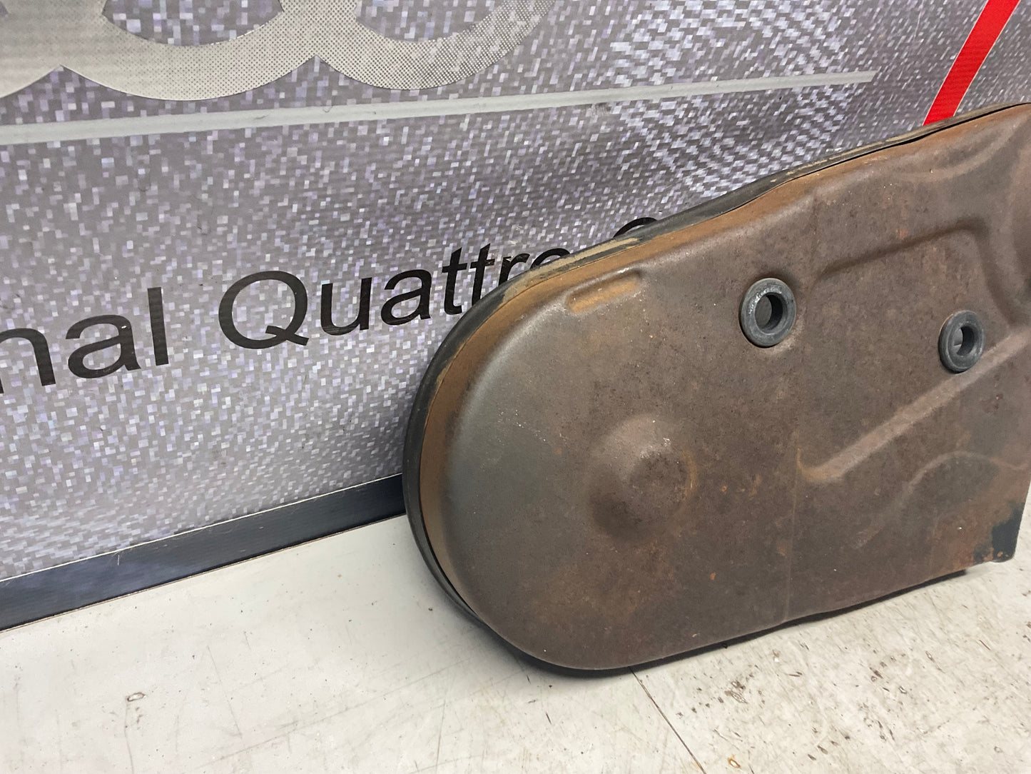 Timing Belt Cover 035109121  B2  C3