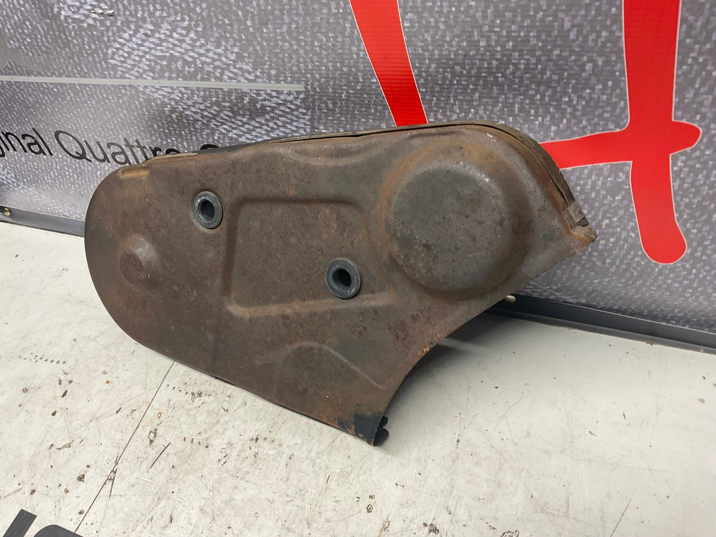 Timing Belt Cover 035109121  B2  C3