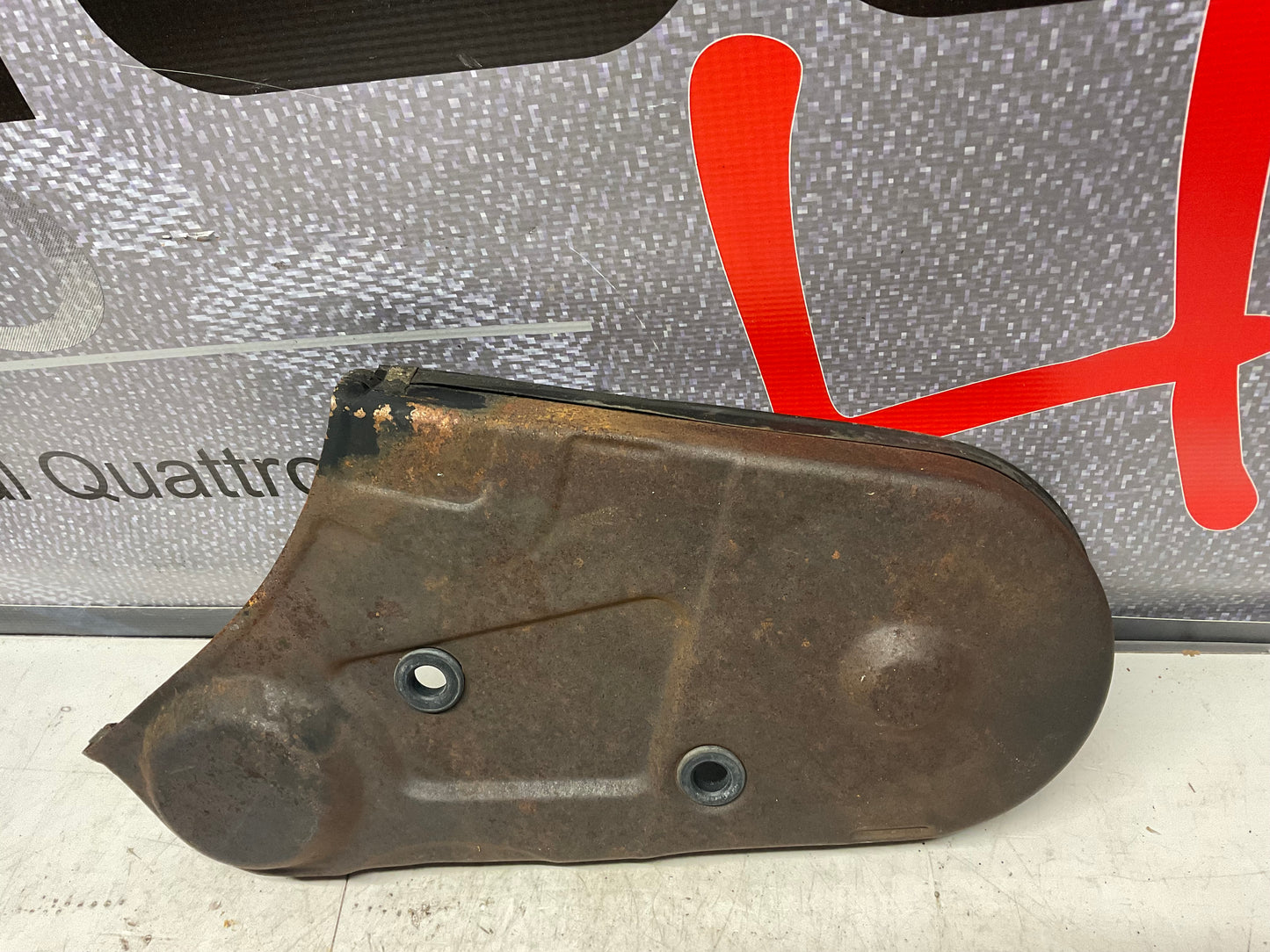 Timing Belt Cover 035109121  B2  C3