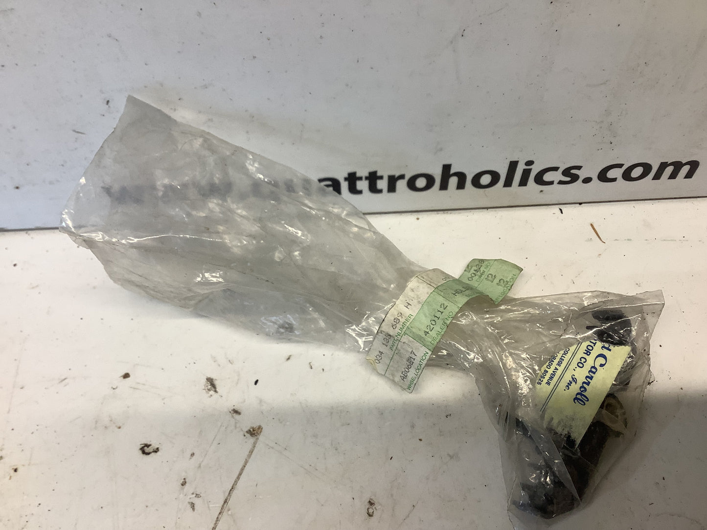 Fuel Line Bracket 034133689H NOS