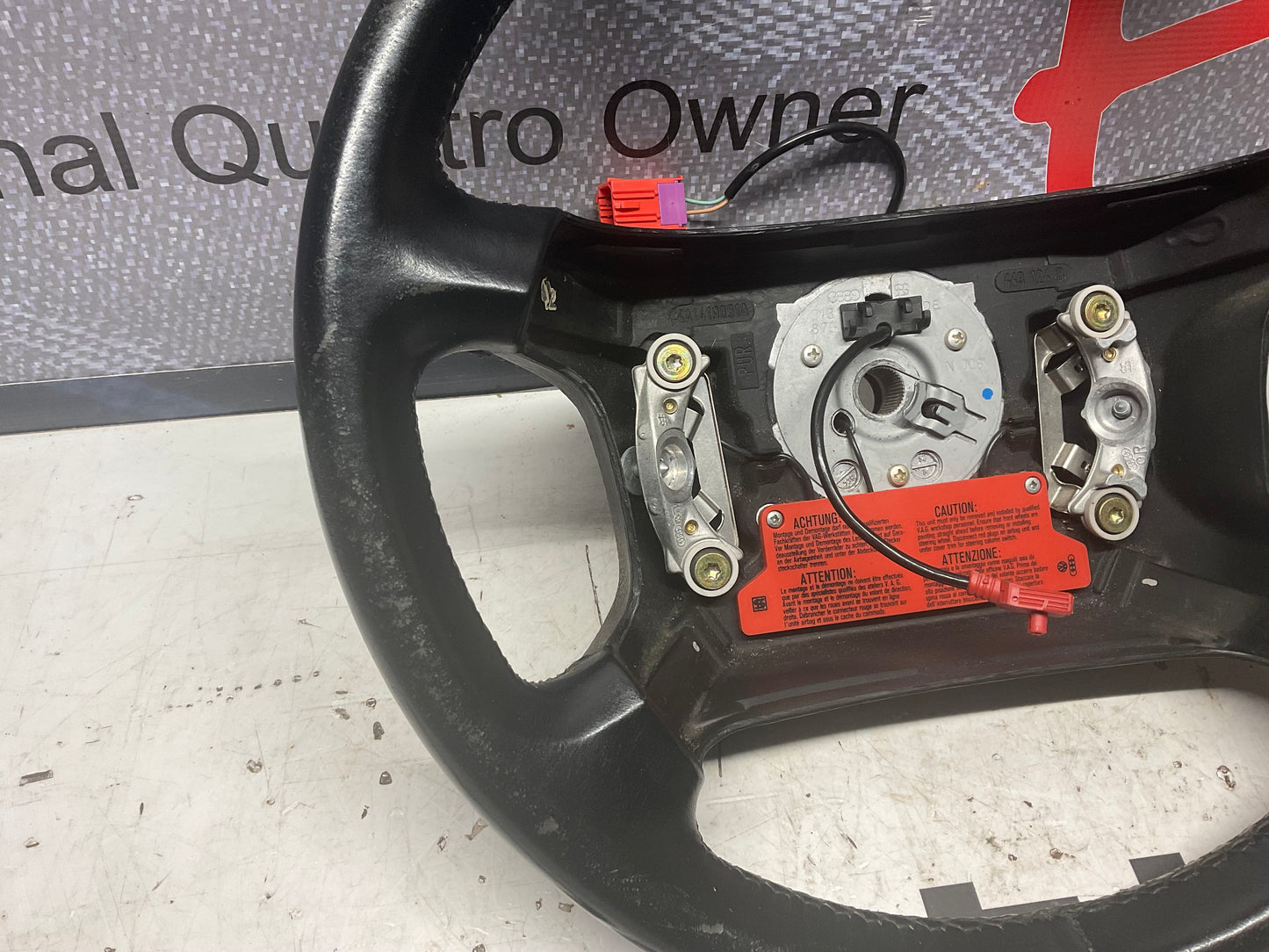 Leather Steering Wheel 4A1419091A  C4  B3 B4