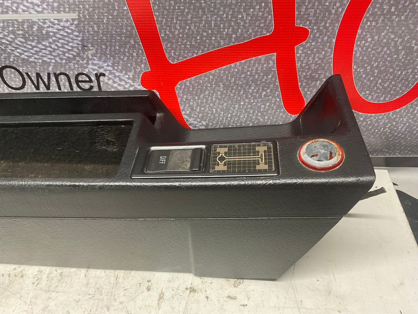 Center Console Parking Brake Black 893863300A  B3  B4