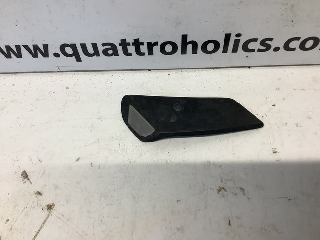 Driver Quarter Panel Trim 813853983