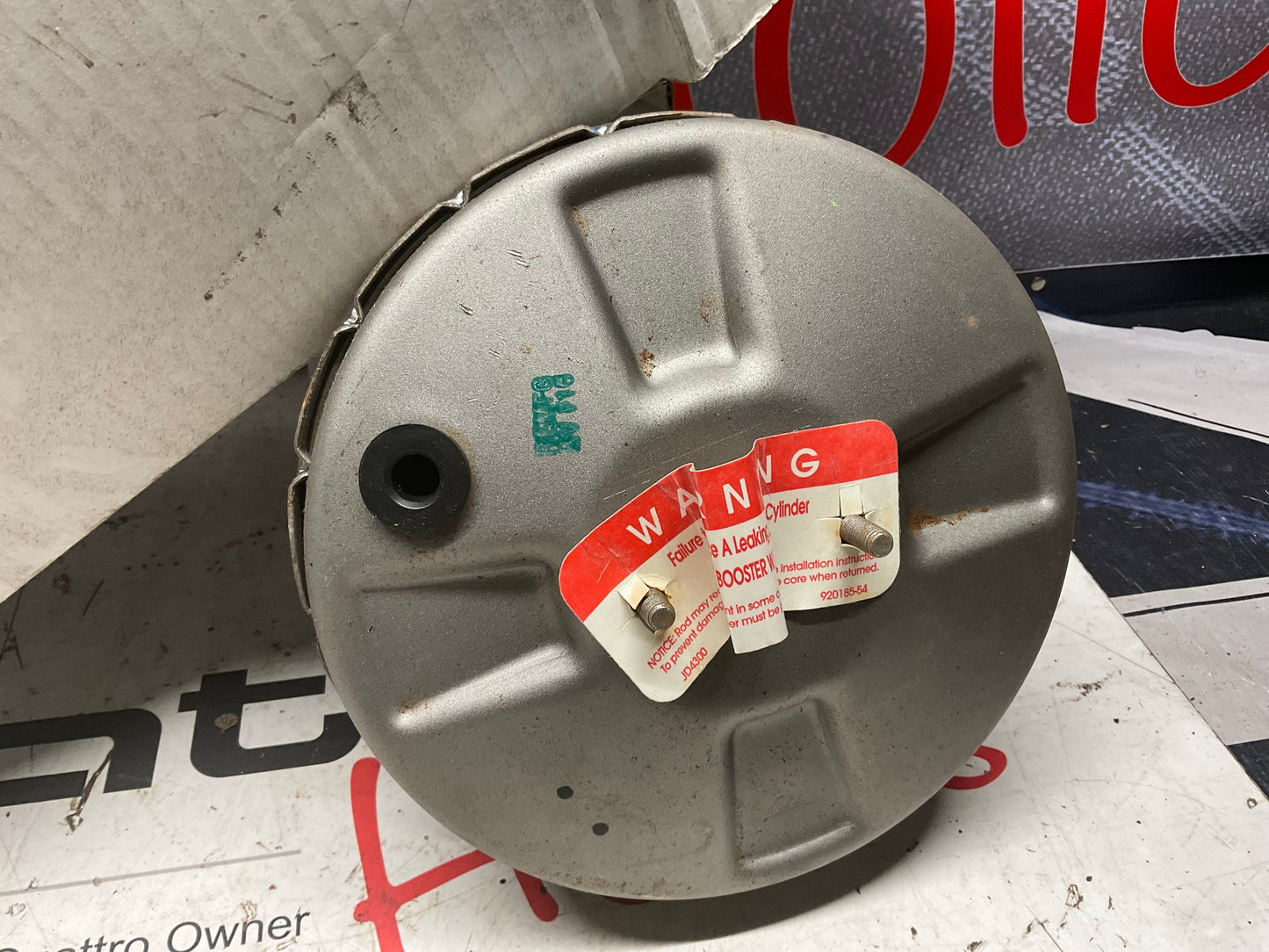 Vacuum Brake Booster Original ATE  811612105  B2  New
