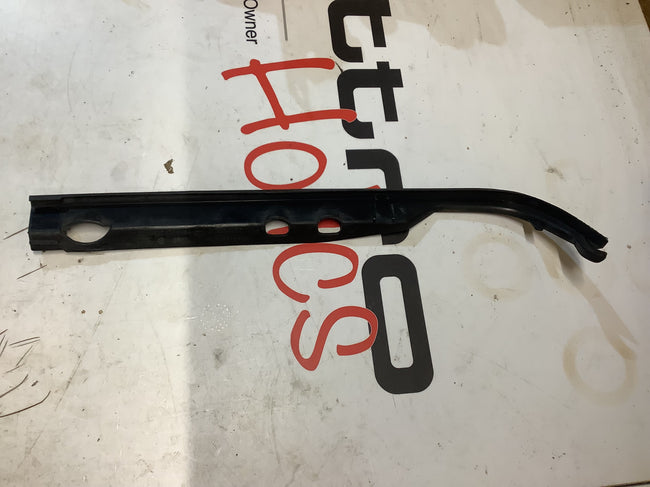 Driver Headlight Upper Trim Left 857853835A  B2