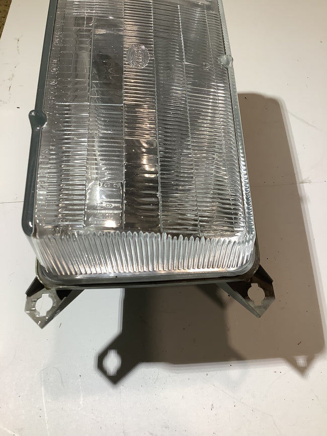 Driver Headlight Lens Left 813941105  Hella B2